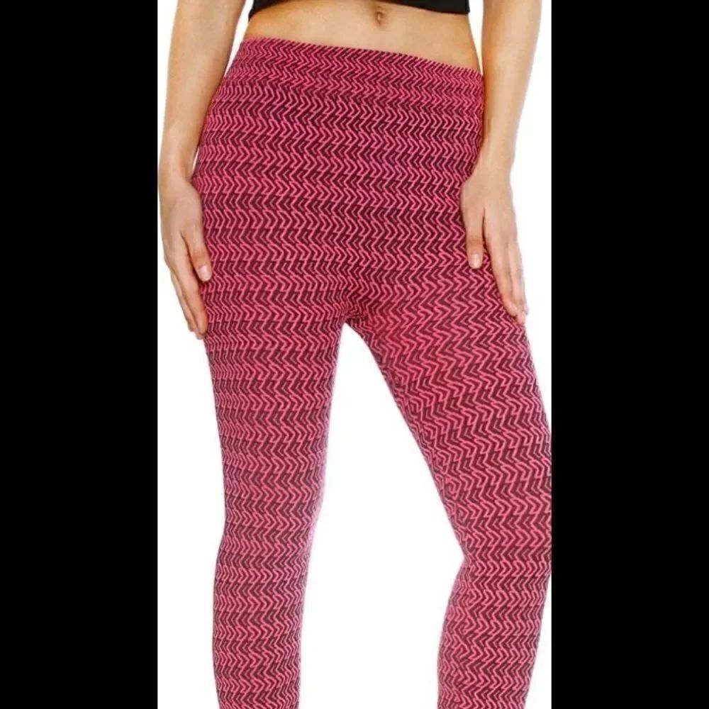 🎀Shosho  colored chevron texturized leggings .one size fits all 🎉💥🎊